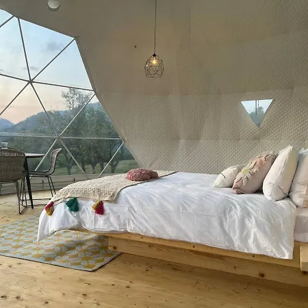 Tranquil Dome - Manta's Retreat Glamping * Cornereva