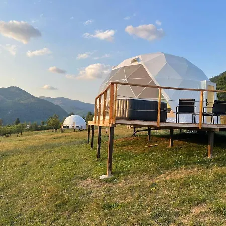 Tranquil Dome - Manta's Retreat Glamping * Cornereva