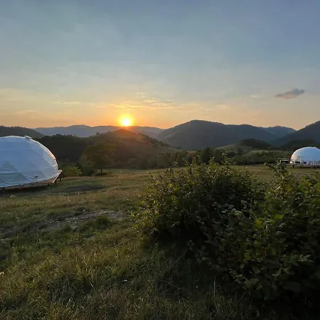 Tranquil Dome - Manta's Retreat Glamping * Cornereva