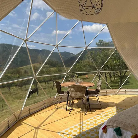 Tranquil Dome - Manta's Retreat Glamping Campismo de Luxo Cornereva